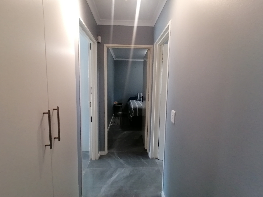 To Let 2 Bedroom Property for Rent in Century City Western Cape